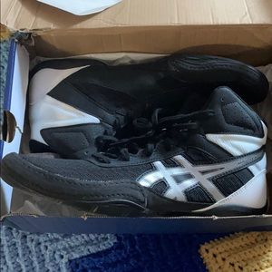 ASICS Wrestling Shoe